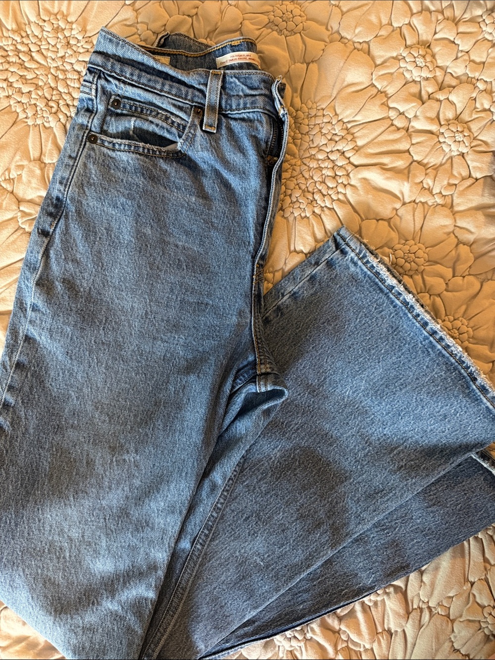Levi’s Women’s 70s High Flare Jeans